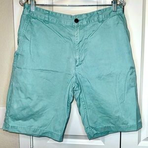 Dockers - Men’s Green chino short.